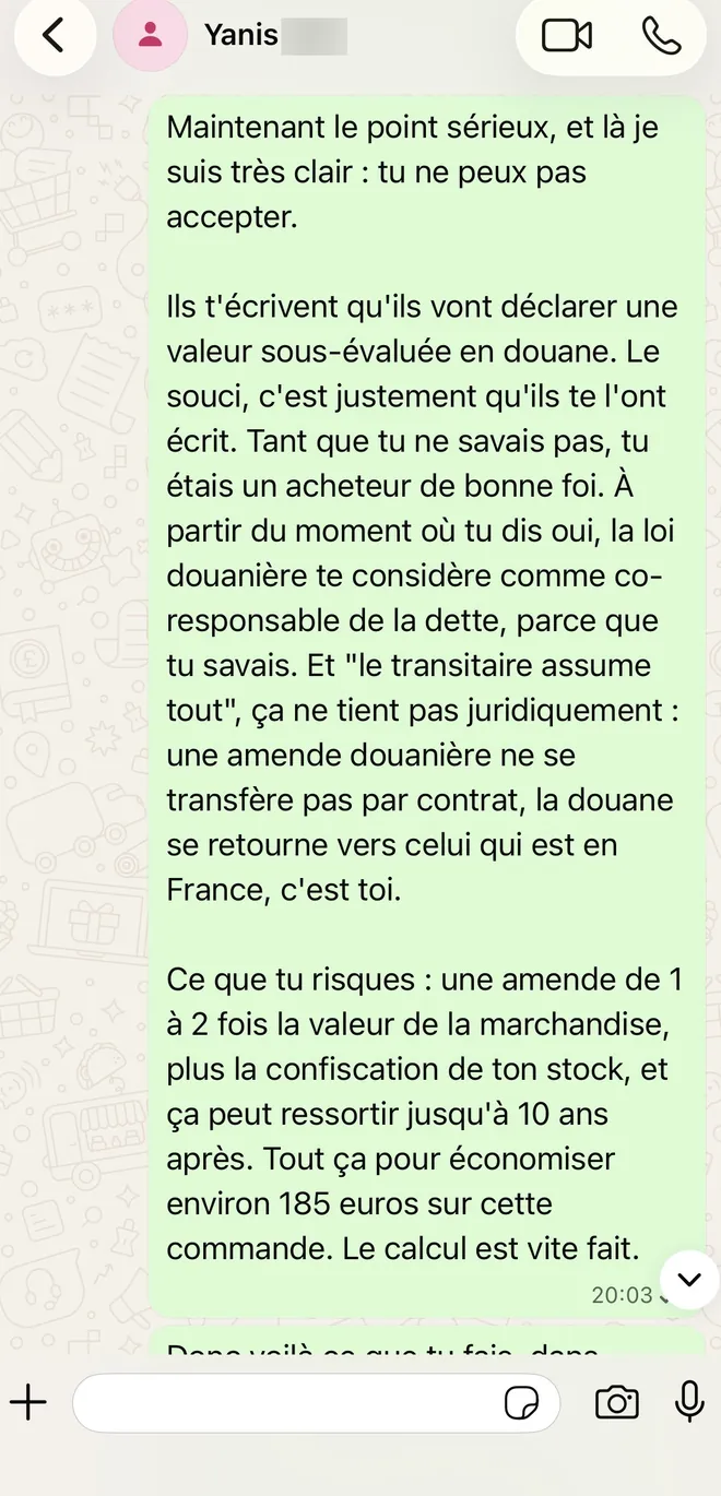 Échange où le coach refuse une pratique illégale proposée par un fournisseur